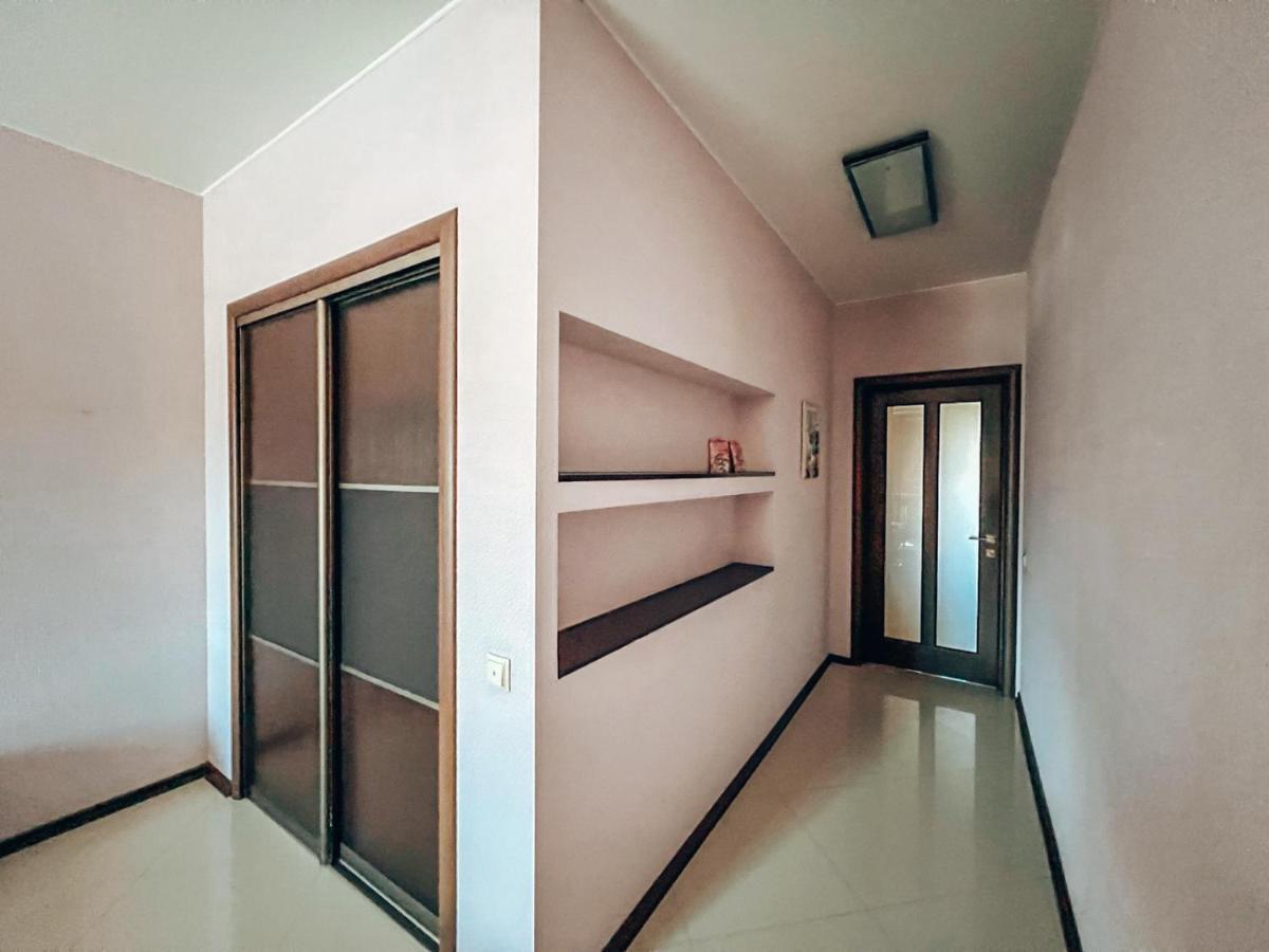 Cozy Apartments On The Left Bank เคียฟ ภายนอก รูปภาพ