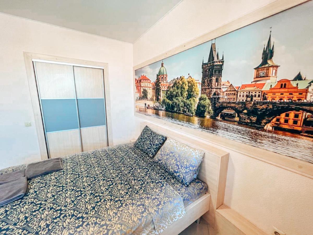 Cozy Apartments On The Left Bank เคียฟ ภายนอก รูปภาพ